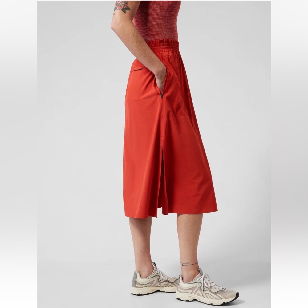 Athleta Savannah Skirt Midi Skirt Currant Red size Medium - Picture 3 of 16
